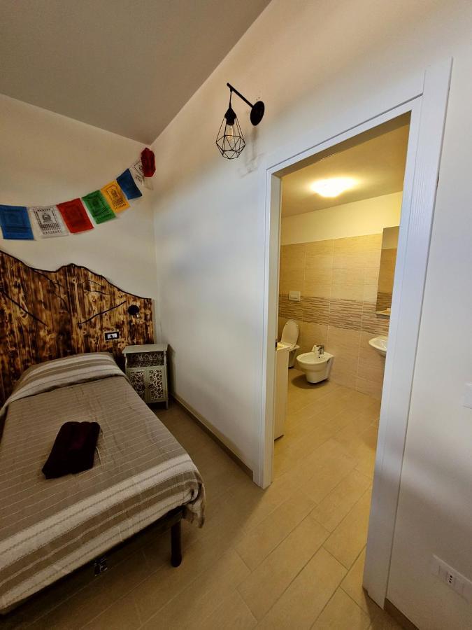 Il Bivacco Del Duomo Bed and Breakfast LʼAquila Buitenkant foto