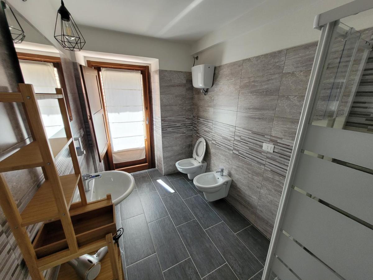 Il Bivacco Del Duomo Bed and Breakfast LʼAquila Buitenkant foto